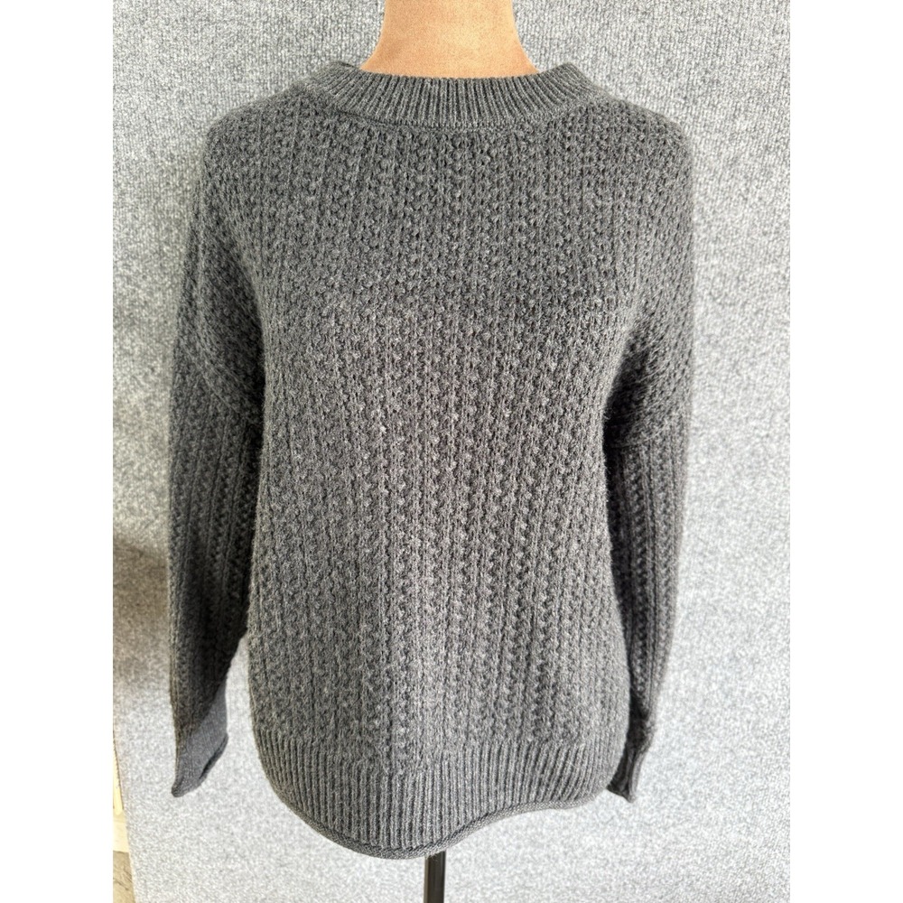 Universal Thread Chunky Knit Sweater Gray Size Small B70